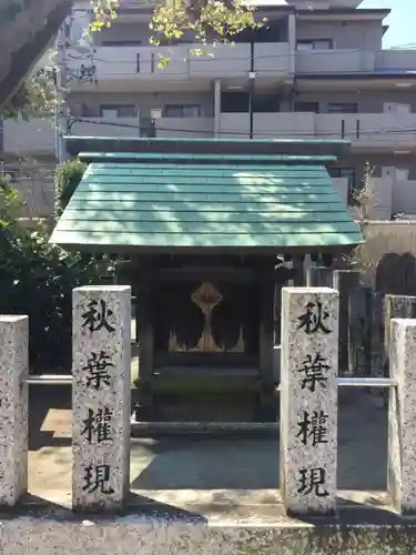 善光寺別院願王寺の末社・摂社