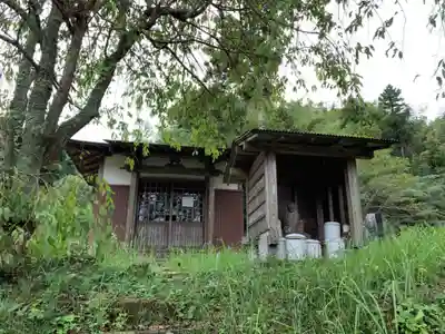 延長寺の本殿・本堂
