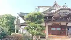 泰徳寺の像