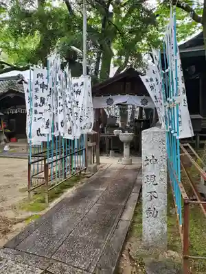 神明社の末社・摂社