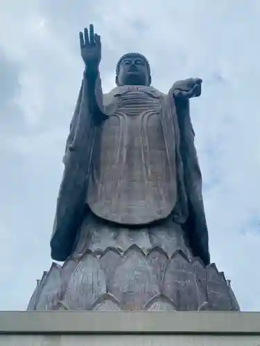 東本願寺本廟 牛久浄苑（牛久大仏）(茨城県)