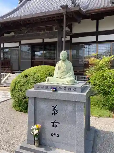 阿弥陀寺の像