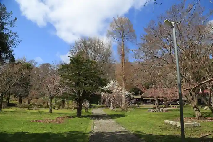 有珠善光寺の庭園