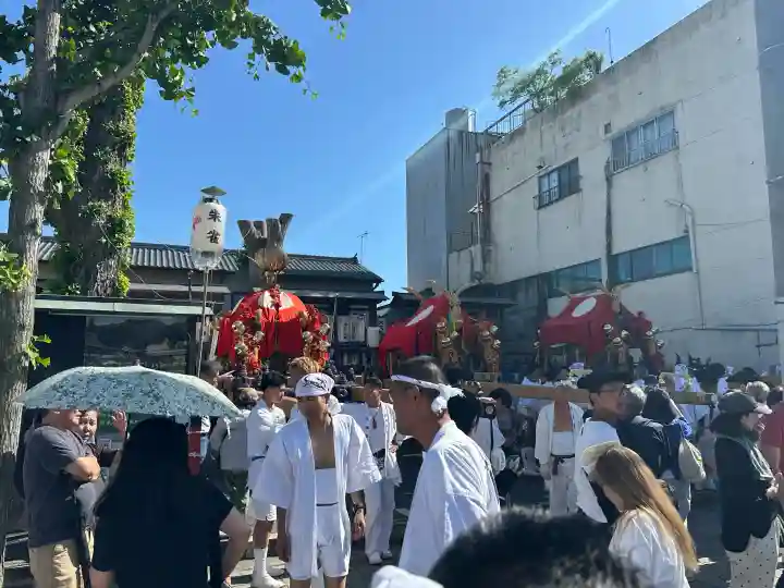 朱雀松尾總神社(松尾大社朱雀御旅所)の{uncategorized: "未分類", other: "その他", undefined: "問題あり", building: "その他建物", grave: "お墓", sacred_gate: "鳥居", guardian: "狛犬", statue: "像", buddha: "仏像", history: "歴史", nature: "自然", garden: "庭園", animal: "動物", pagoda: "塔", temizu: "手水舎", mountain_gate: "山門・神門", sanctuary: "本殿・本堂", subordinate: "末社・摂社", art: "芸術", scenery: "景色", jizo: "地蔵", ema: "絵馬", goshuin: "御朱印", omikuji: "おみくじ", items: "授与品その他", amulet: "お守り", goshuincho: "御朱印帳", eats: "食事", festival: "お祭り", votive_dance: "神楽", shichigosan: "七五三参", wedding: "結婚式", experience: "体験その他", initially: "初詣", around: "周辺", anti_infection: "感染症対策"}