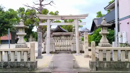 天神社（烏森天神社）の鳥居