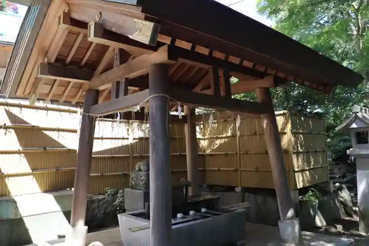 柴崎神社の手水舎