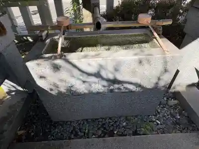 珠賀美神社の{uncategorized: "未分類", other: "その他", undefined: "問題あり", building: "その他建物", grave: "お墓", sacred_gate: "鳥居", guardian: "狛犬", statue: "像", buddha: "仏像", history: "歴史", nature: "自然", garden: "庭園", animal: "動物", pagoda: "塔", temizu: "手水舎", mountain_gate: "山門・神門", sanctuary: "本殿・本堂", subordinate: "末社・摂社", art: "芸術", scenery: "景色", jizo: "地蔵", ema: "絵馬", goshuin: "御朱印", omikuji: "おみくじ", items: "授与品その他", amulet: "お守り", goshuincho: "御朱印帳", eats: "食事", festival: "お祭り", votive_dance: "神楽", shichigosan: "七五三参", wedding: "結婚式", experience: "体験その他", initially: "初詣", around: "周辺", anti_infection: "感染症対策"}