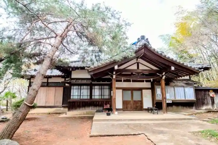 高山神社の建物その他