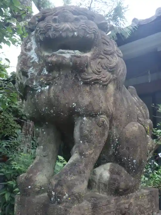 須賀神社の狛犬
