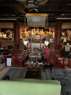 荒神山 安養院の{uncategorized: "未分類", other: "その他", undefined: "問題あり", building: "その他建物", grave: "お墓", sacred_gate: "鳥居", guardian: "狛犬", statue: "像", buddha: "仏像", history: "歴史", nature: "自然", garden: "庭園", animal: "動物", pagoda: "塔", temizu: "手水舎", mountain_gate: "山門・神門", sanctuary: "本殿・本堂", subordinate: "末社・摂社", art: "芸術", scenery: "景色", jizo: "地蔵", ema: "絵馬", goshuin: "御朱印", omikuji: "おみくじ", items: "授与品その他", amulet: "お守り", goshuincho: "御朱印帳", eats: "食事", festival: "お祭り", votive_dance: "神楽", shichigosan: "七五三参", wedding: "結婚式", experience: "体験その他", initially: "初詣", around: "周辺", anti_infection: "感染症対策"}