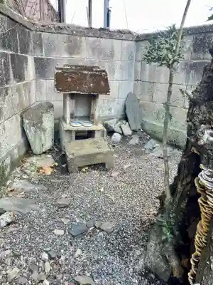 山王社の{uncategorized: "未分類", other: "その他", undefined: "問題あり", building: "その他建物", grave: "お墓", sacred_gate: "鳥居", guardian: "狛犬", statue: "像", buddha: "仏像", history: "歴史", nature: "自然", garden: "庭園", animal: "動物", pagoda: "塔", temizu: "手水舎", mountain_gate: "山門・神門", sanctuary: "本殿・本堂", subordinate: "末社・摂社", art: "芸術", scenery: "景色", jizo: "地蔵", ema: "絵馬", goshuin: "御朱印", omikuji: "おみくじ", items: "授与品その他", amulet: "お守り", goshuincho: "御朱印帳", eats: "食事", festival: "お祭り", votive_dance: "神楽", shichigosan: "七五三参", wedding: "結婚式", experience: "体験その他", initially: "初詣", around: "周辺", anti_infection: "感染症対策"}