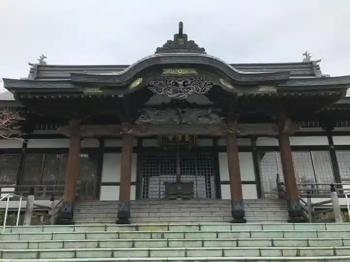 長樂寺の本殿・本堂