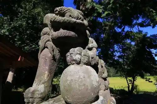 高司神社〜むすびの神の鎮まる社〜の狛犬