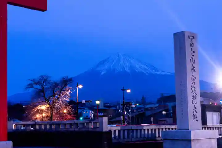 富士山本宮浅間大社(静岡県)