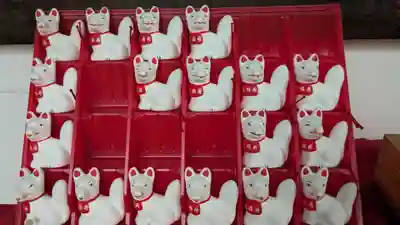 満足稲荷神社のおみくじ