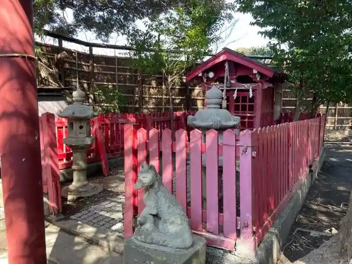 正一位稲荷大明神(築山稲荷社)の{uncategorized: "未分類", other: "その他", undefined: "問題あり", building: "その他建物", grave: "お墓", sacred_gate: "鳥居", guardian: "狛犬", statue: "像", buddha: "仏像", history: "歴史", nature: "自然", garden: "庭園", animal: "動物", pagoda: "塔", temizu: "手水舎", mountain_gate: "山門・神門", sanctuary: "本殿・本堂", subordinate: "末社・摂社", art: "芸術", scenery: "景色", jizo: "地蔵", ema: "絵馬", goshuin: "御朱印", omikuji: "おみくじ", items: "授与品その他", amulet: "お守り", goshuincho: "御朱印帳", eats: "食事", festival: "お祭り", votive_dance: "神楽", shichigosan: "七五三参", wedding: "結婚式", experience: "体験その他", initially: "初詣", around: "周辺", anti_infection: "感染症対策"}