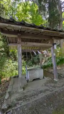 布勢立石神社(滋賀県)