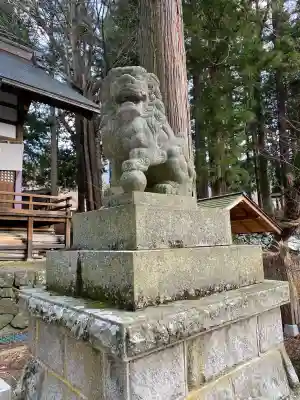 山家神社の{uncategorized: "未分類", other: "その他", undefined: "問題あり", building: "その他建物", grave: "お墓", sacred_gate: "鳥居", guardian: "狛犬", statue: "像", buddha: "仏像", history: "歴史", nature: "自然", garden: "庭園", animal: "動物", pagoda: "塔", temizu: "手水舎", mountain_gate: "山門・神門", sanctuary: "本殿・本堂", subordinate: "末社・摂社", art: "芸術", scenery: "景色", jizo: "地蔵", ema: "絵馬", goshuin: "御朱印", omikuji: "おみくじ", items: "授与品その他", amulet: "お守り", goshuincho: "御朱印帳", eats: "食事", festival: "お祭り", votive_dance: "神楽", shichigosan: "七五三参", wedding: "結婚式", experience: "体験その他", initially: "初詣", around: "周辺", anti_infection: "感染症対策"}