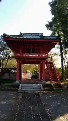 延命寺(身代り不動尊)の山門・神門