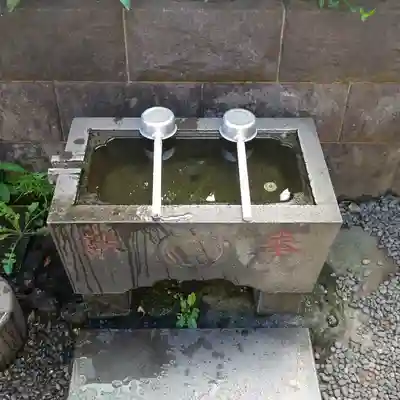 有楽稲荷神社の手水舎