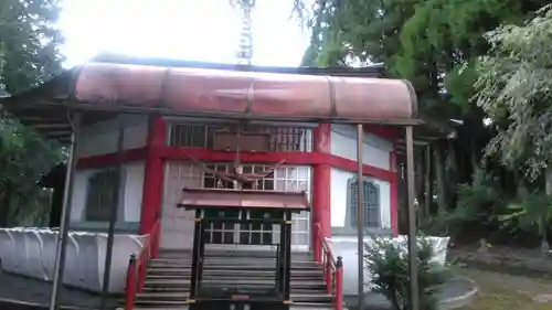 蓮台寺の本殿・本堂