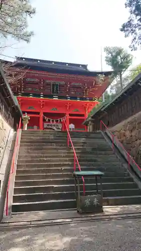 六所神社の山門・神門
