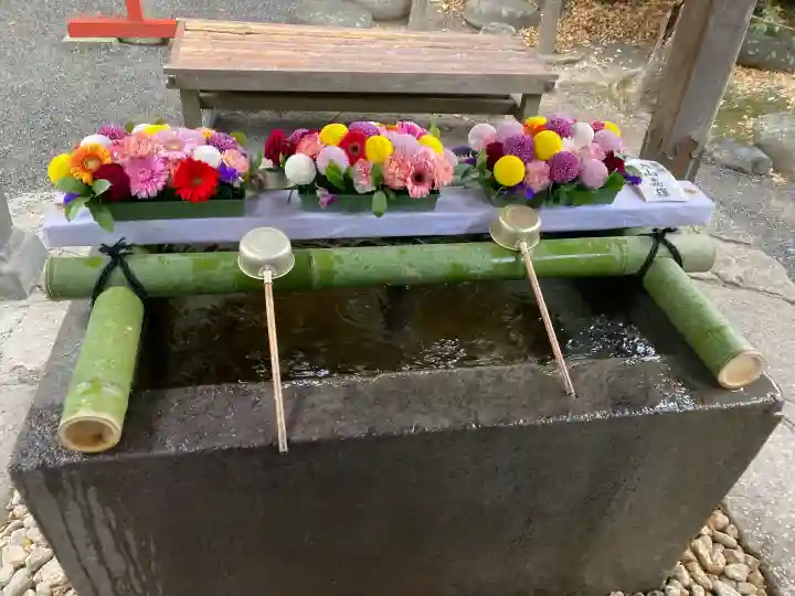 荏柄天神社の{uncategorized: "未分類", other: "その他", undefined: "問題あり", building: "その他建物", grave: "お墓", sacred_gate: "鳥居", guardian: "狛犬", statue: "像", buddha: "仏像", history: "歴史", nature: "自然", garden: "庭園", animal: "動物", pagoda: "塔", temizu: "手水舎", mountain_gate: "山門・神門", sanctuary: "本殿・本堂", subordinate: "末社・摂社", art: "芸術", scenery: "景色", jizo: "地蔵", ema: "絵馬", goshuin: "御朱印", omikuji: "おみくじ", items: "授与品その他", amulet: "お守り", goshuincho: "御朱印帳", eats: "食事", festival: "お祭り", votive_dance: "神楽", shichigosan: "七五三参", wedding: "結婚式", experience: "体験その他", initially: "初詣", around: "周辺", anti_infection: "感染症対策"}