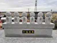 埼玉厄除け開運大師・龍泉寺(切り絵御朱印発祥の寺)の{uncategorized: "未分類", other: "その他", undefined: "問題あり", building: "その他建物", grave: "お墓", sacred_gate: "鳥居", guardian: "狛犬", statue: "像", buddha: "仏像", history: "歴史", nature: "自然", garden: "庭園", animal: "動物", pagoda: "塔", temizu: "手水舎", mountain_gate: "山門・神門", sanctuary: "本殿・本堂", subordinate: "末社・摂社", art: "芸術", scenery: "景色", jizo: "地蔵", ema: "絵馬", goshuin: "御朱印", omikuji: "おみくじ", items: "授与品その他", amulet: "お守り", goshuincho: "御朱印帳", eats: "食事", festival: "お祭り", votive_dance: "神楽", shichigosan: "七五三参", wedding: "結婚式", experience: "体験その他", initially: "初詣", around: "周辺", anti_infection: "感染症対策"}