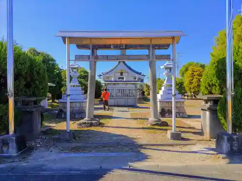 八龍社（稲島）の鳥居