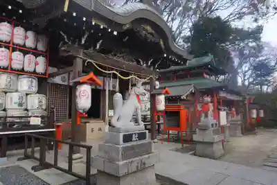 諏訪神社・諏訪山稲荷神社の本殿・本堂
