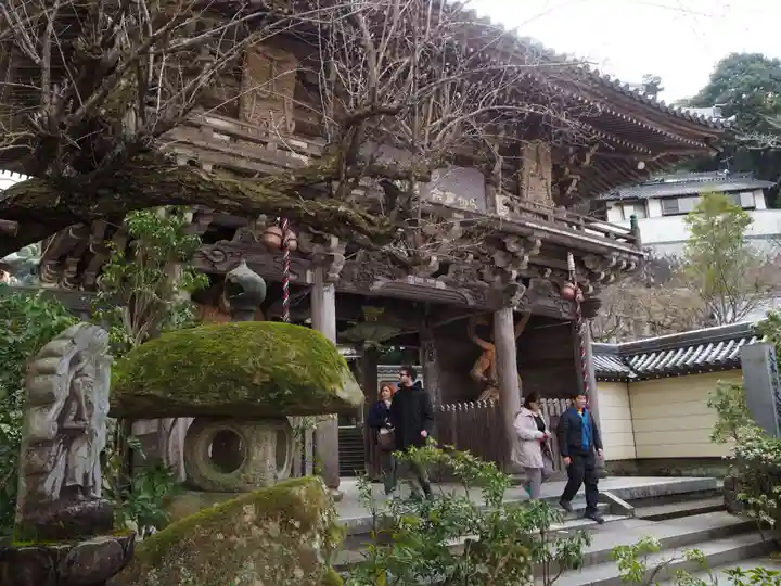 大聖院の山門・神門