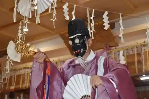 尻岸内八幡神社の神楽