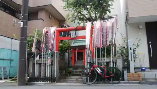 芭蕉稲荷神社の鳥居