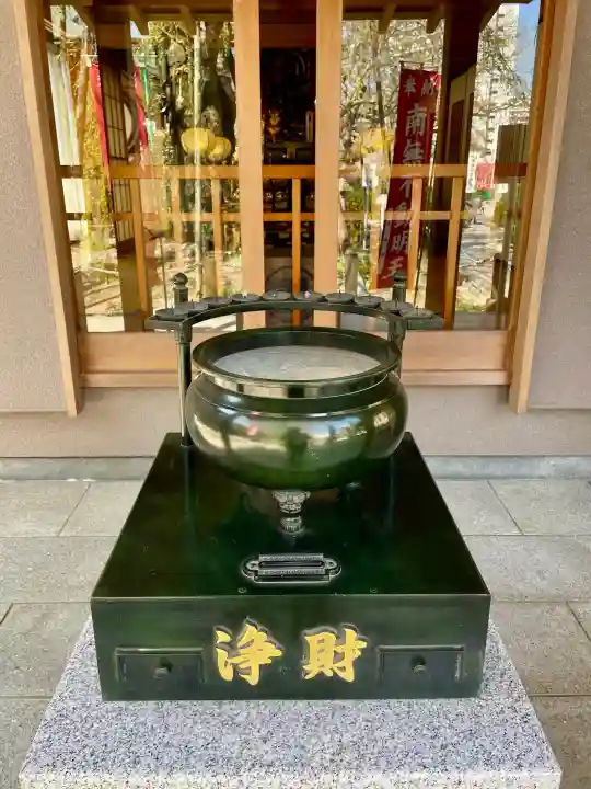 大光寺の{uncategorized: "未分類", other: "その他", undefined: "問題あり", building: "その他建物", grave: "お墓", sacred_gate: "鳥居", guardian: "狛犬", statue: "像", buddha: "仏像", history: "歴史", nature: "自然", garden: "庭園", animal: "動物", pagoda: "塔", temizu: "手水舎", mountain_gate: "山門・神門", sanctuary: "本殿・本堂", subordinate: "末社・摂社", art: "芸術", scenery: "景色", jizo: "地蔵", ema: "絵馬", goshuin: "御朱印", omikuji: "おみくじ", items: "授与品その他", amulet: "お守り", goshuincho: "御朱印帳", eats: "食事", festival: "お祭り", votive_dance: "神楽", shichigosan: "七五三参", wedding: "結婚式", experience: "体験その他", initially: "初詣", around: "周辺", anti_infection: "感染症対策"}