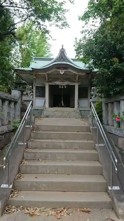 五霊社の本殿・本堂