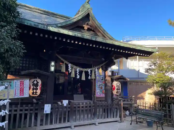 八幡神社の本殿・本堂