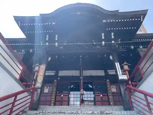 豊川稲荷札幌別院(玉宝禅寺)の本殿・本堂