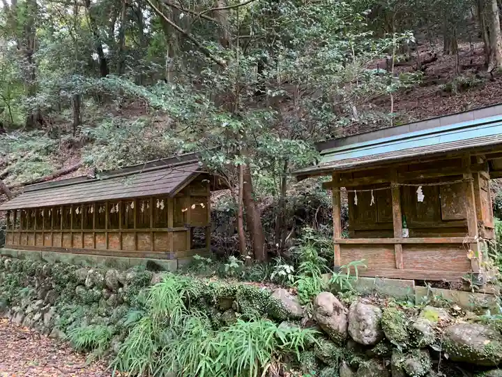 武蔵二宮 金鑚神社の末社・摂社