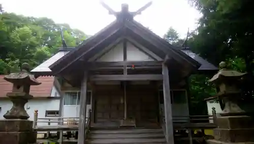 大鳥神社の本殿・本堂