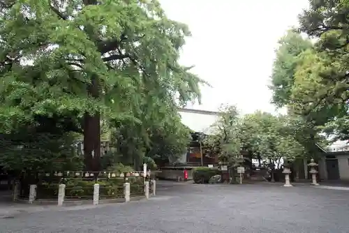 七社神社の庭園