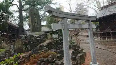川口神社の末社・摂社