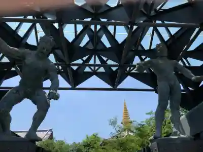 一心寺の山門・神門