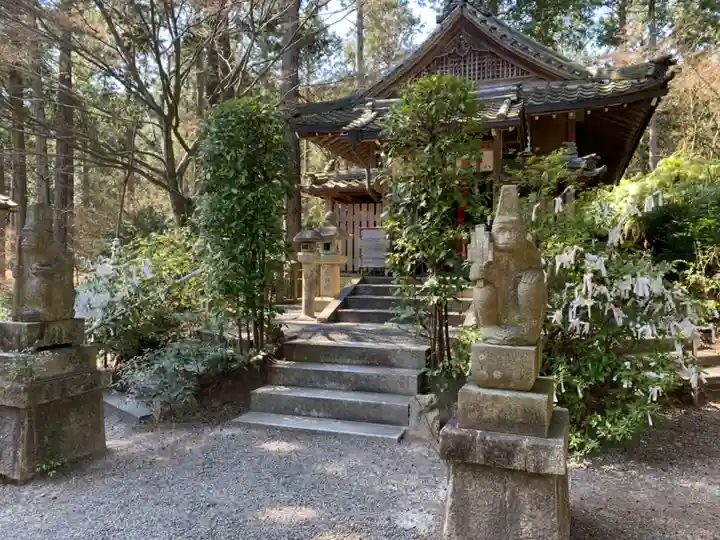 猿丸神社のその他建物