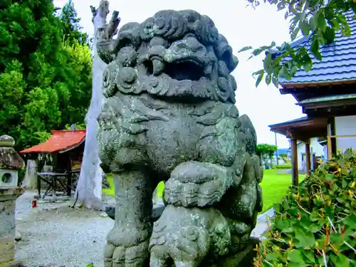 熊野神社の狛犬