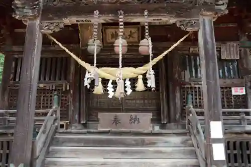 田村神社の本殿・本堂