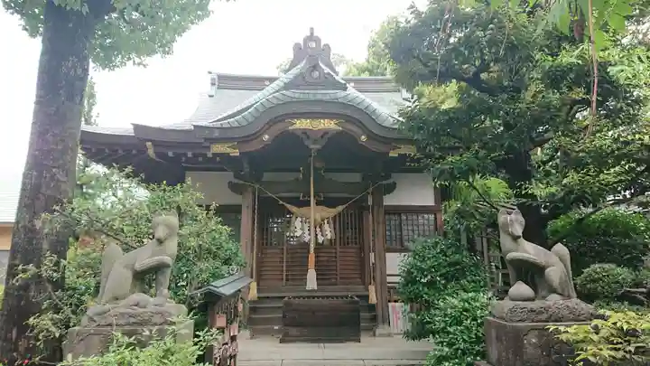 産千代稲荷神社の本殿・本堂