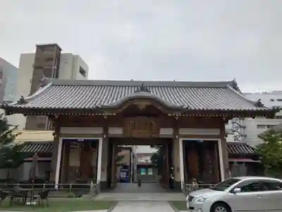 東光寺の山門・神門