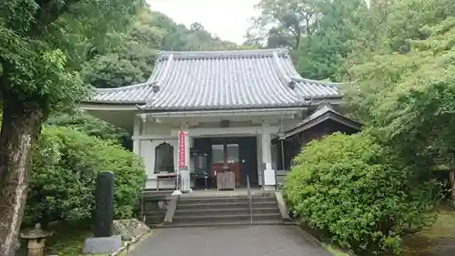 願成就院の本殿・本堂