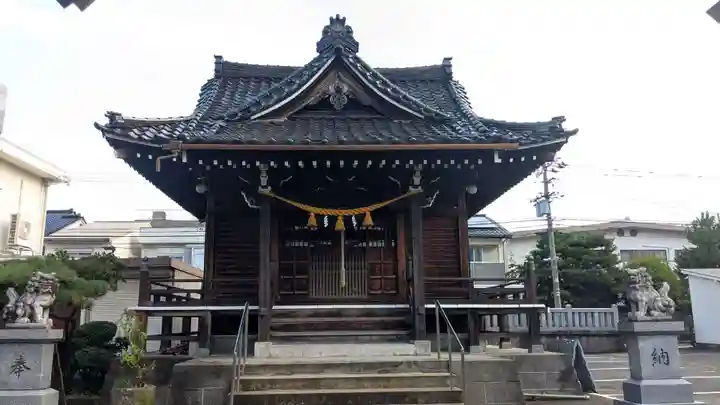 諏訪社の本殿・本堂