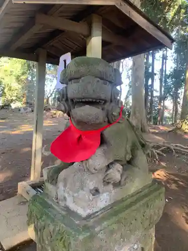 皇産霊神社の狛犬